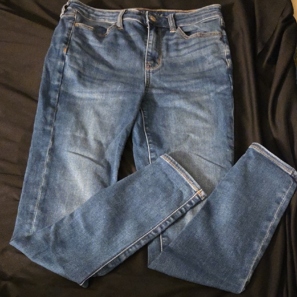 AMERICAN EAGLE Next Level Stretch Jeggings
